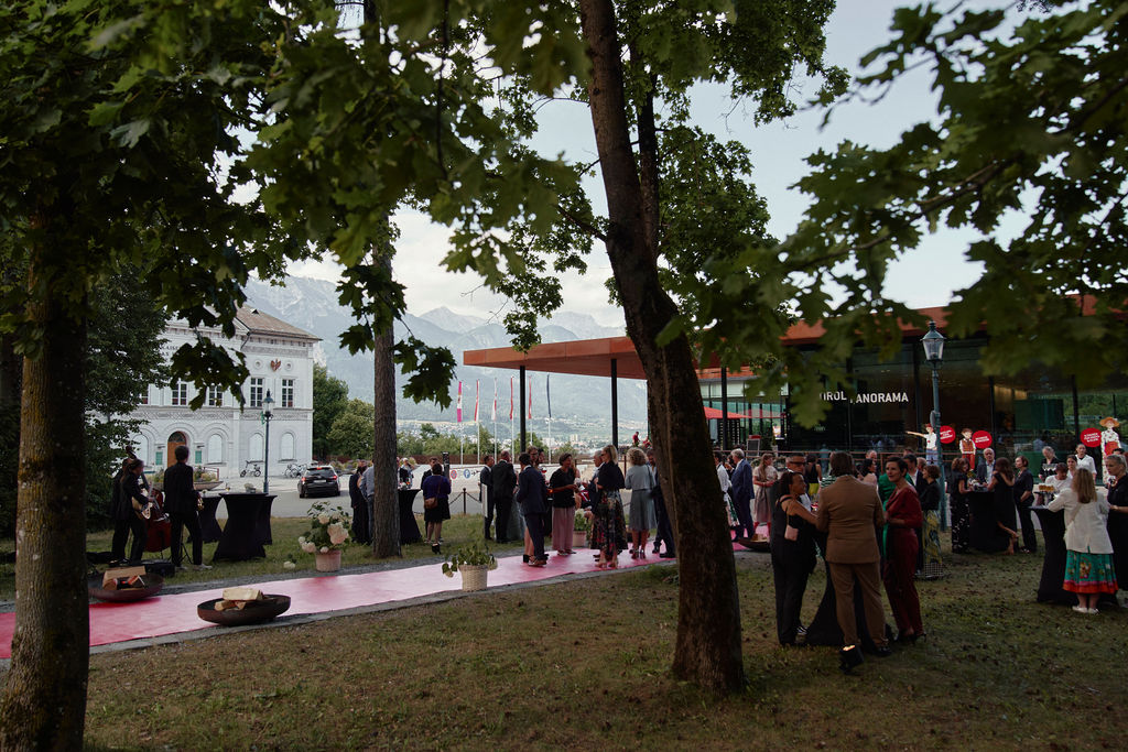 Location von weiter weg