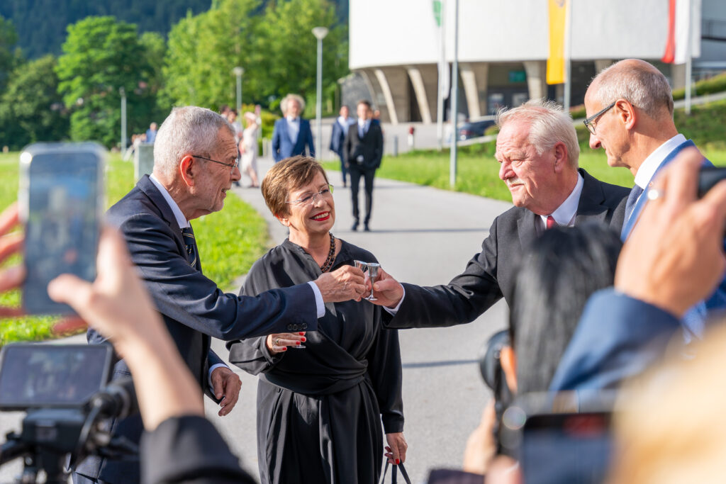 Begrüßung vor den Festspielen