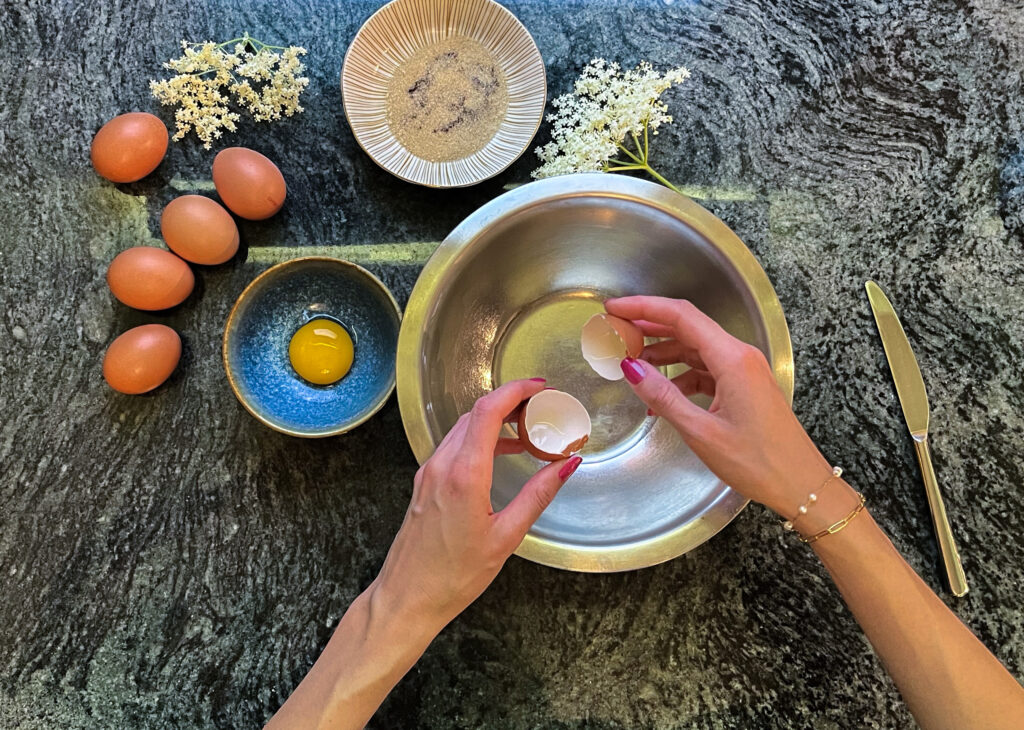 Kaiserschmarrn Rezept, Tirolerin, die Tirolerin bittet zu Tisch