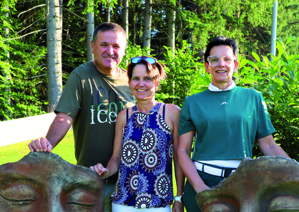 Interalpin Golftrophy: Harald Strobl (Tiroler Seniorenmeister), Birgit Strobl-Wolfram und Petra Bellutti