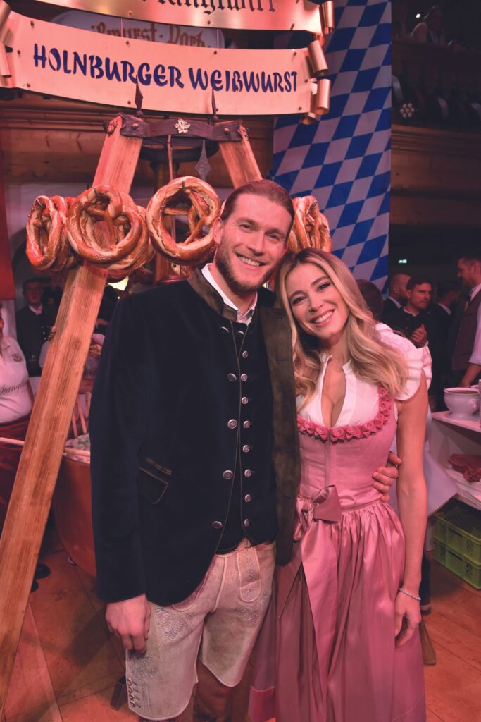 Weißwurstparty Stanglwirt: Fußballspieler Loris Karius und Moderatorin Diletta Leotta