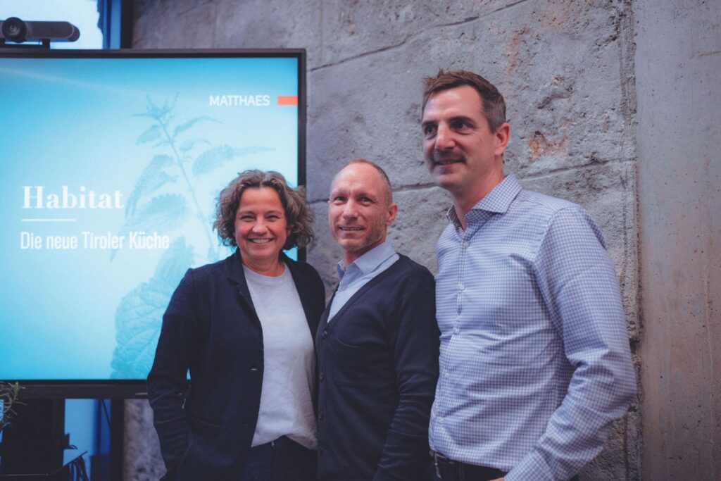 Heike Kiesling, LA Georg Kaltschmid und Holger Gassler (Innsbruck Tourismus)