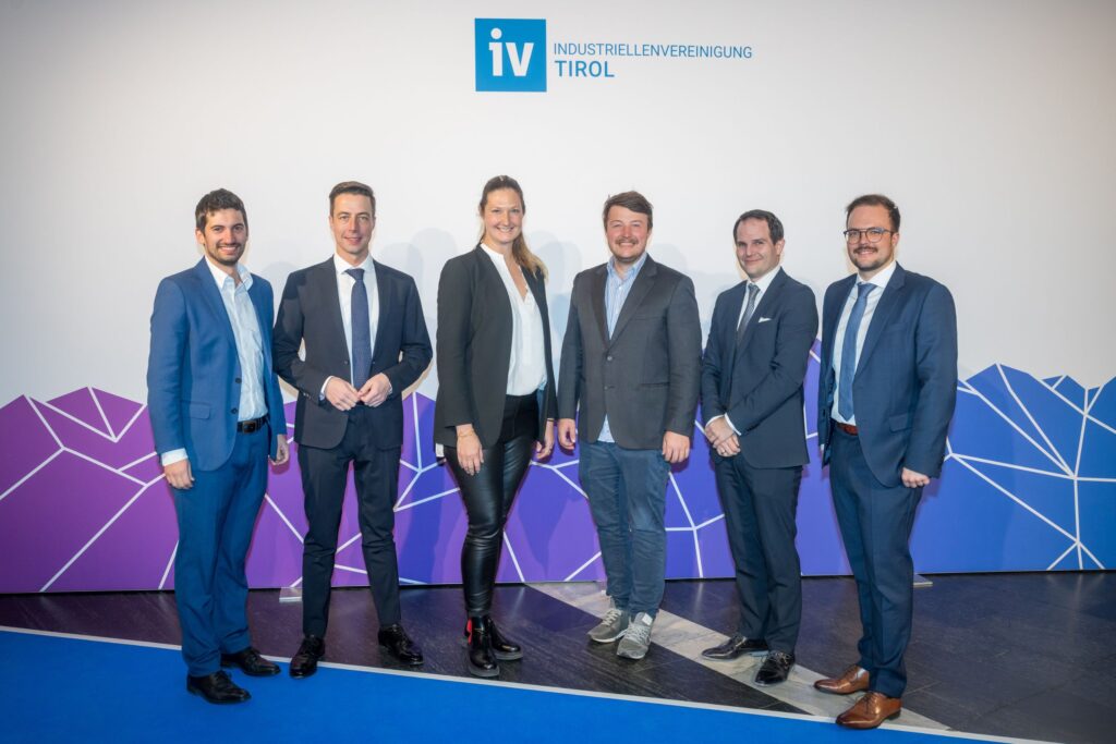 Das Vorstandsteam der Jungen Industrie: Tobias Huter (Huter & Söhne), Matthias Zitterbart (DAKA), Irene Wüster (Juwel H. Wüster), Eduard Fröschl (Fröschl), Martin Pichl (Pichl Medaillen) und Patrick Huter (Kapferer)